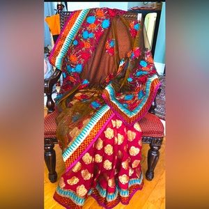 Beautiful embroidered party wear indian/Pakistani saree